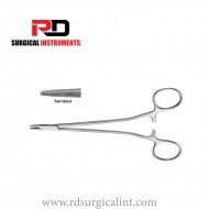 Sarot Needle Holder - Standard with Serrated Jaws